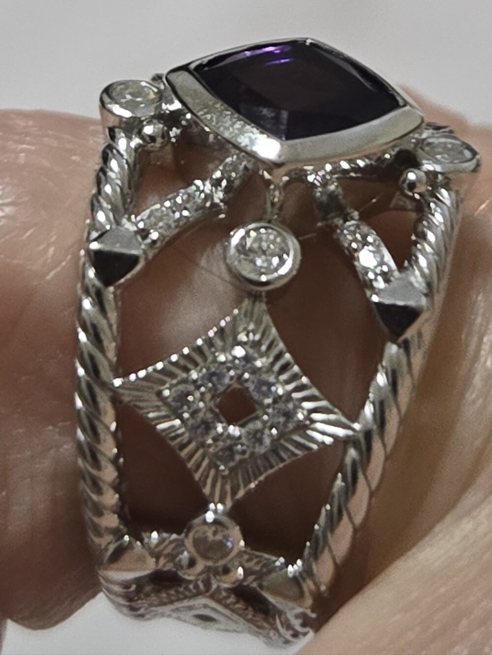 Judith Ripka Natural Amethyst and CZ ring in Rodium Plated 925 Sterling Silver. - Picture 4 of 4